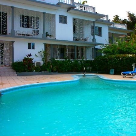 Palm View Guest House Montego Bay Eksteriør bilde